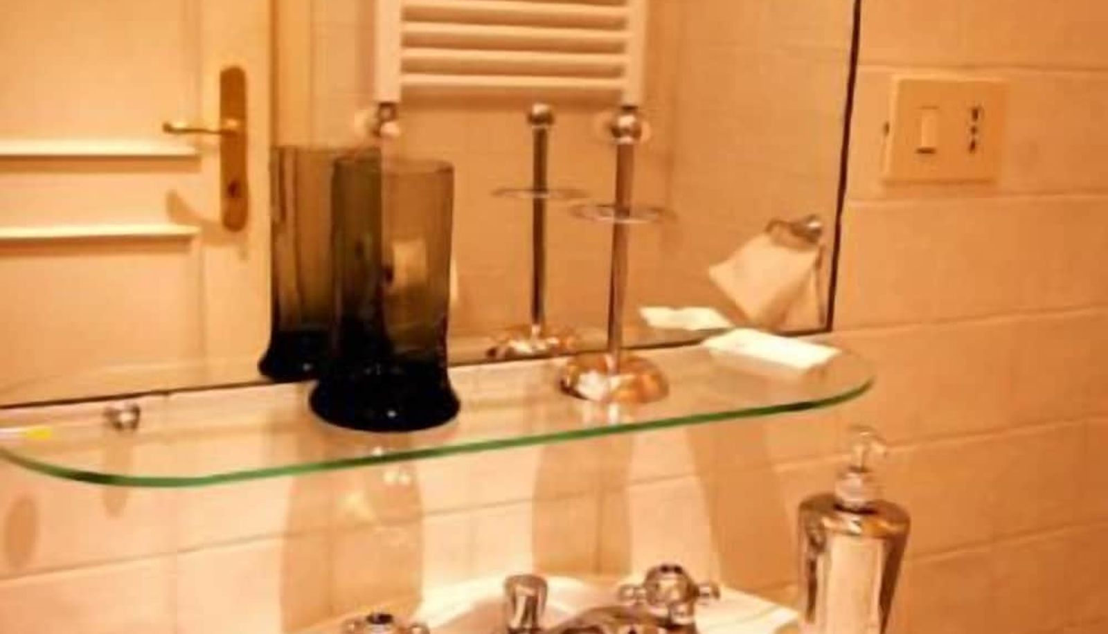 Bathroom - Domus Pinciana