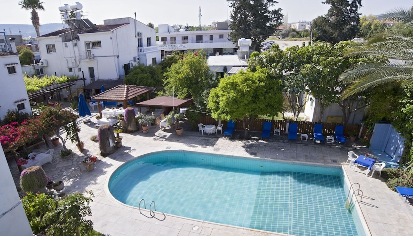 Piscina - Follow The Sun