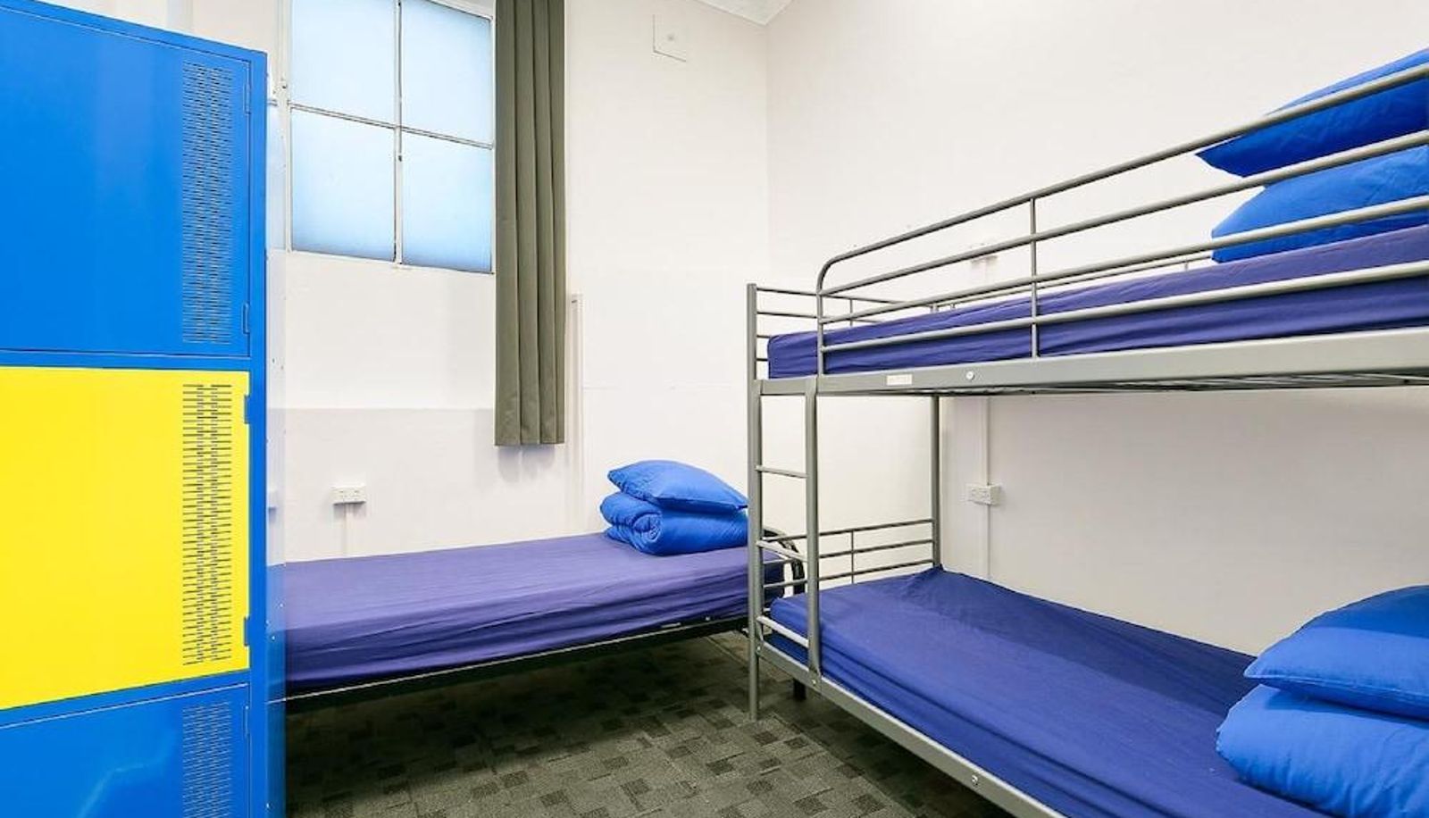 Budget room (single) - Jackaroo Hostel Sydney