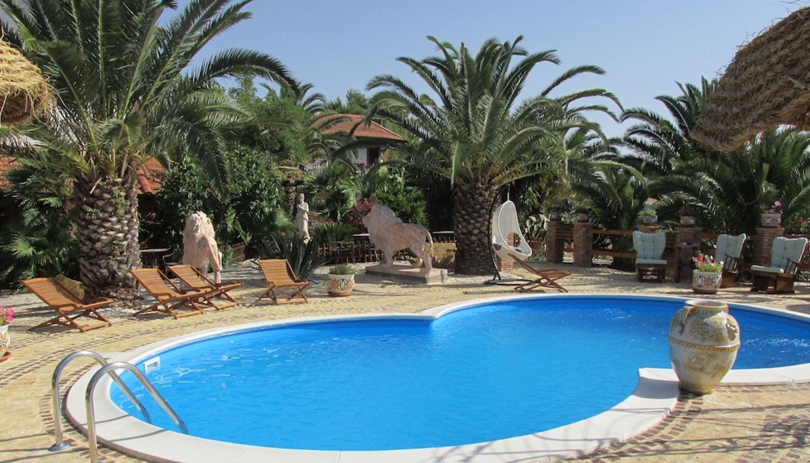 Piscina - Agriturismo Reggia Saracena