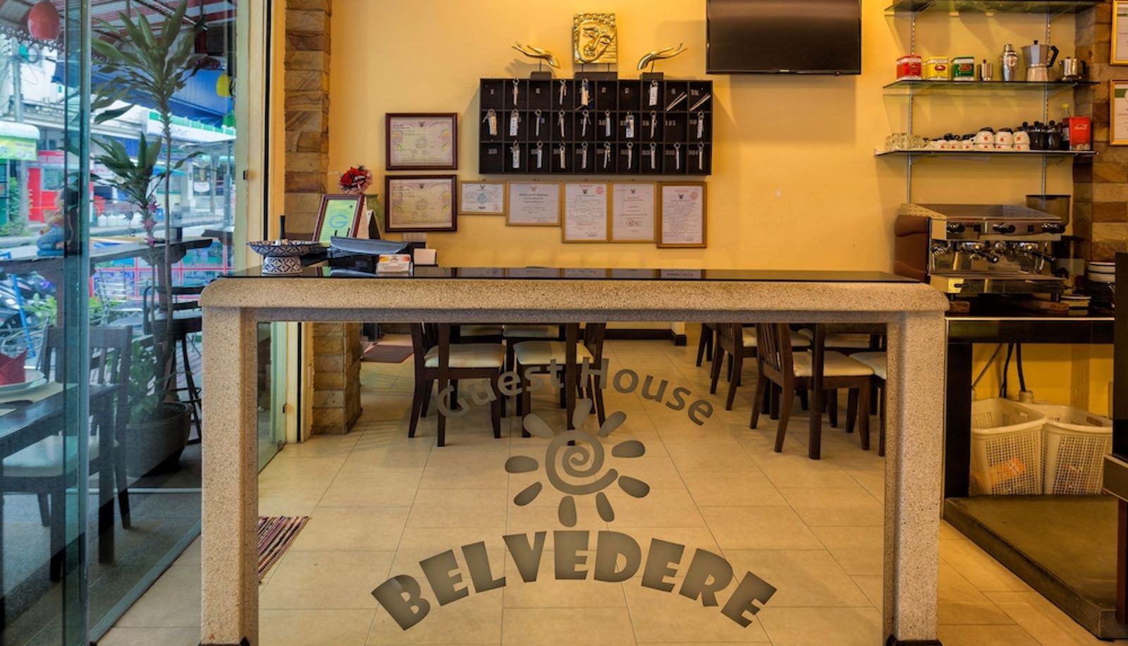 Rezeption - Guesthouse Belvedere