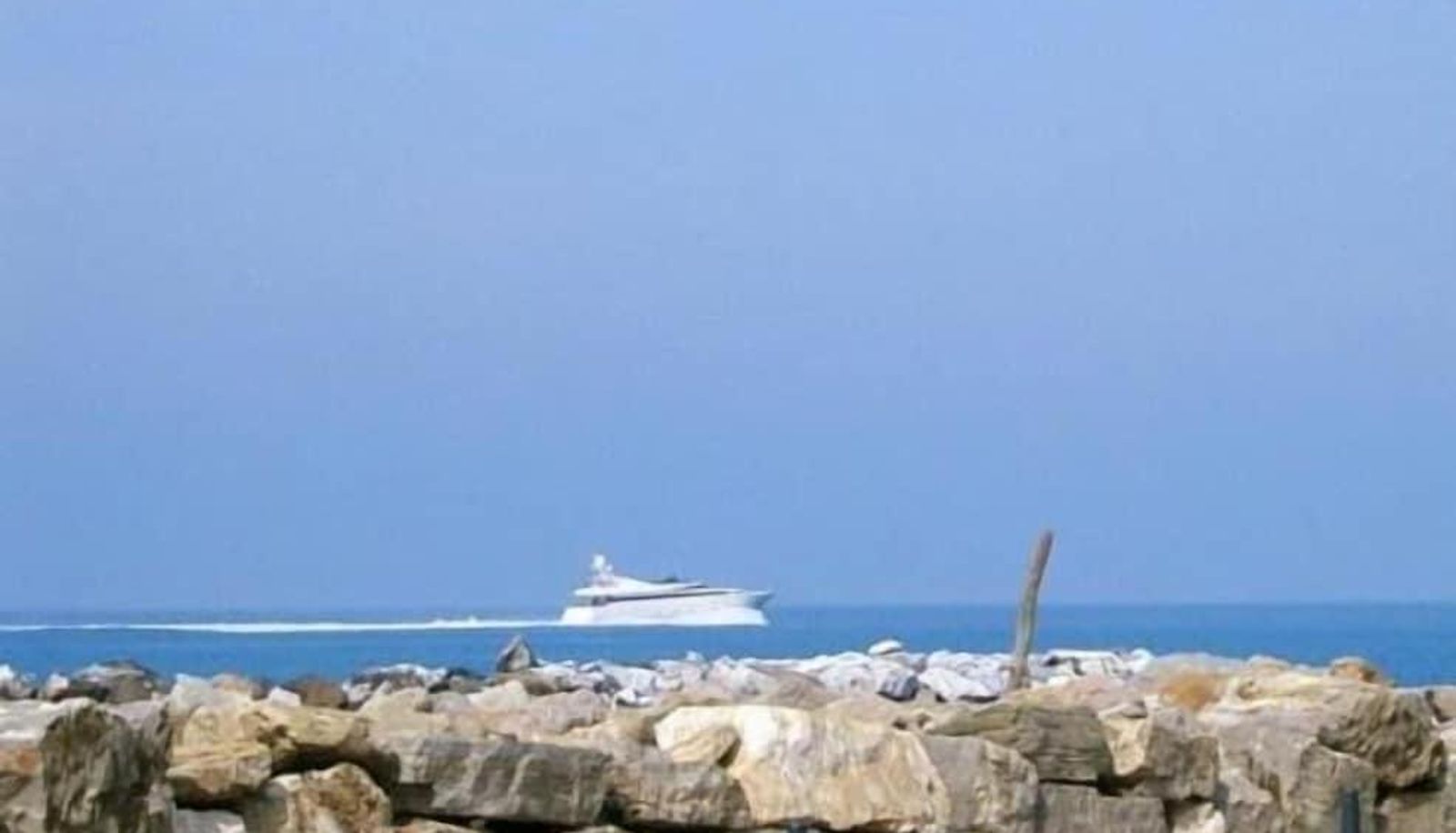 Strand - Hotel Manzi