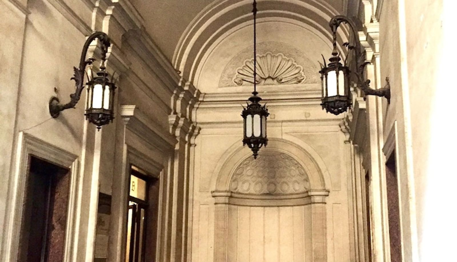 Información - Best Pantheon B&B