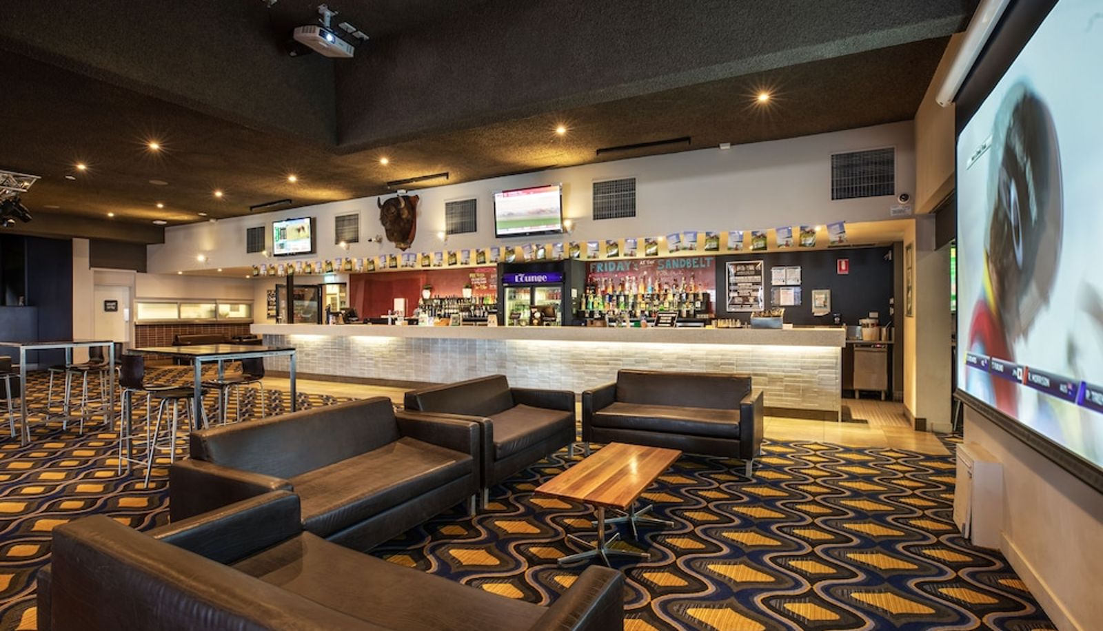Bar - Nightcap at Sandbelt Hotel