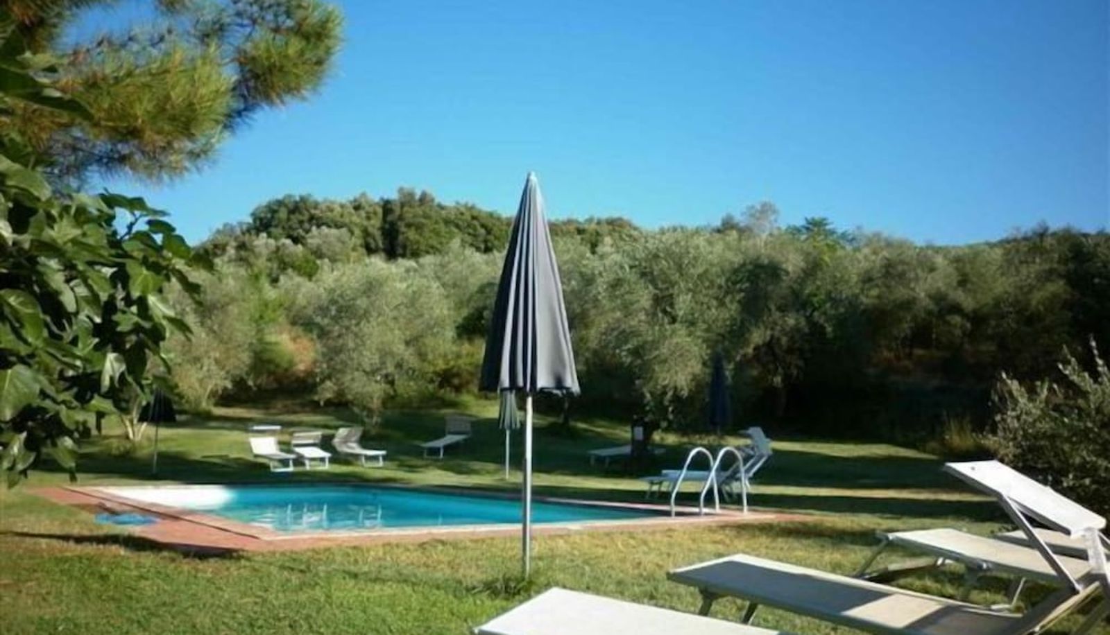 Piscina - Villa Buoninsegna