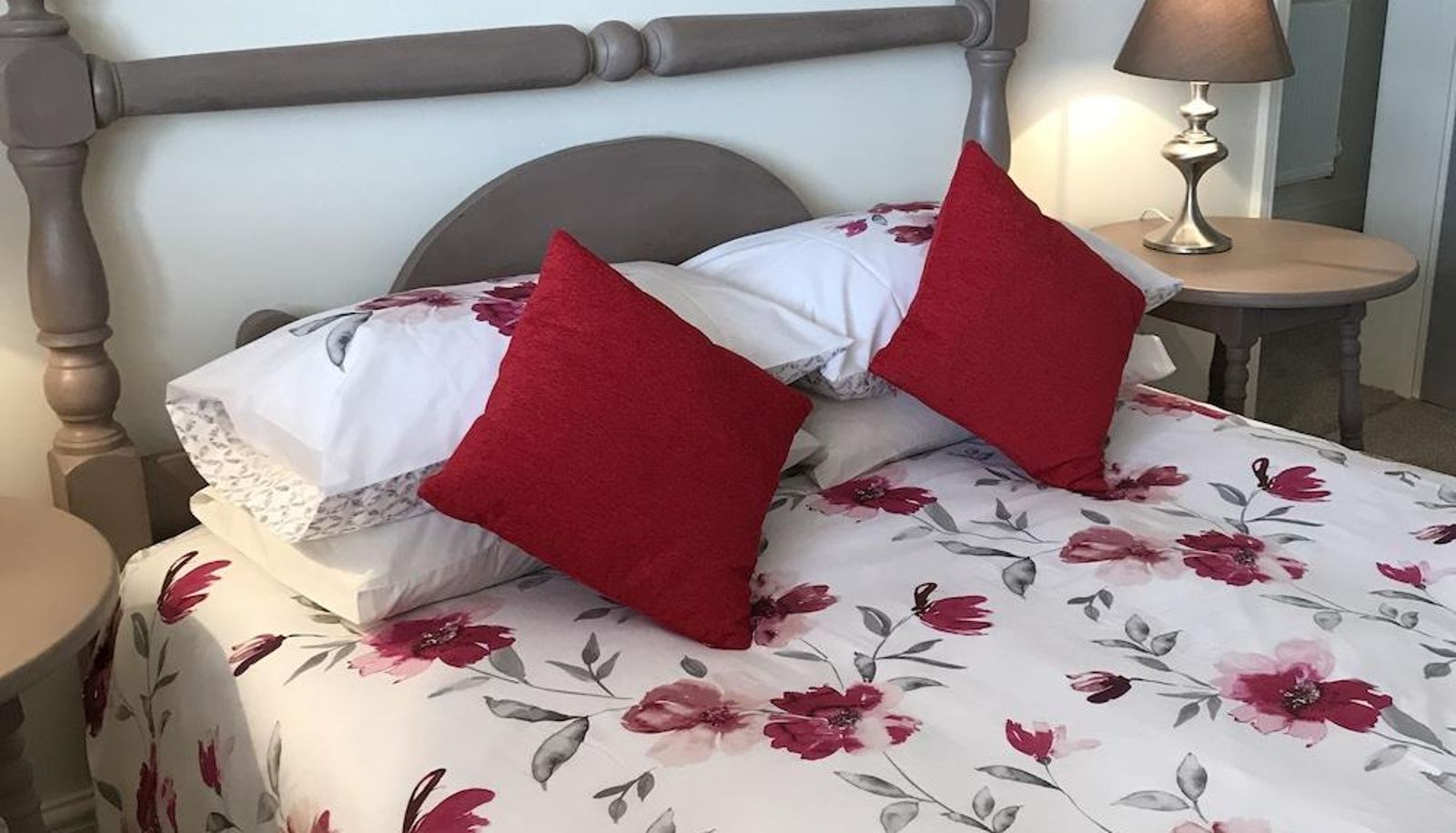 Info - Shiptonthorpe Arms B&B