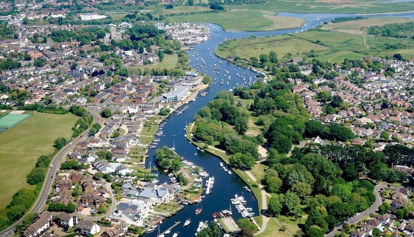 Buitenruimte van het hotel - Riverside Park Self Catering Holidays