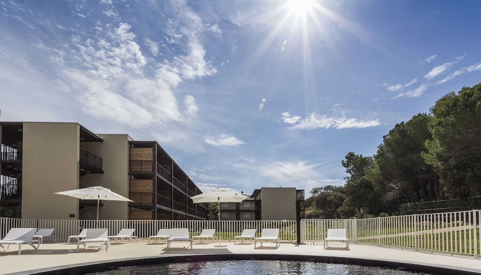 Piscine - Residhotel – Résidence Pont du Gard