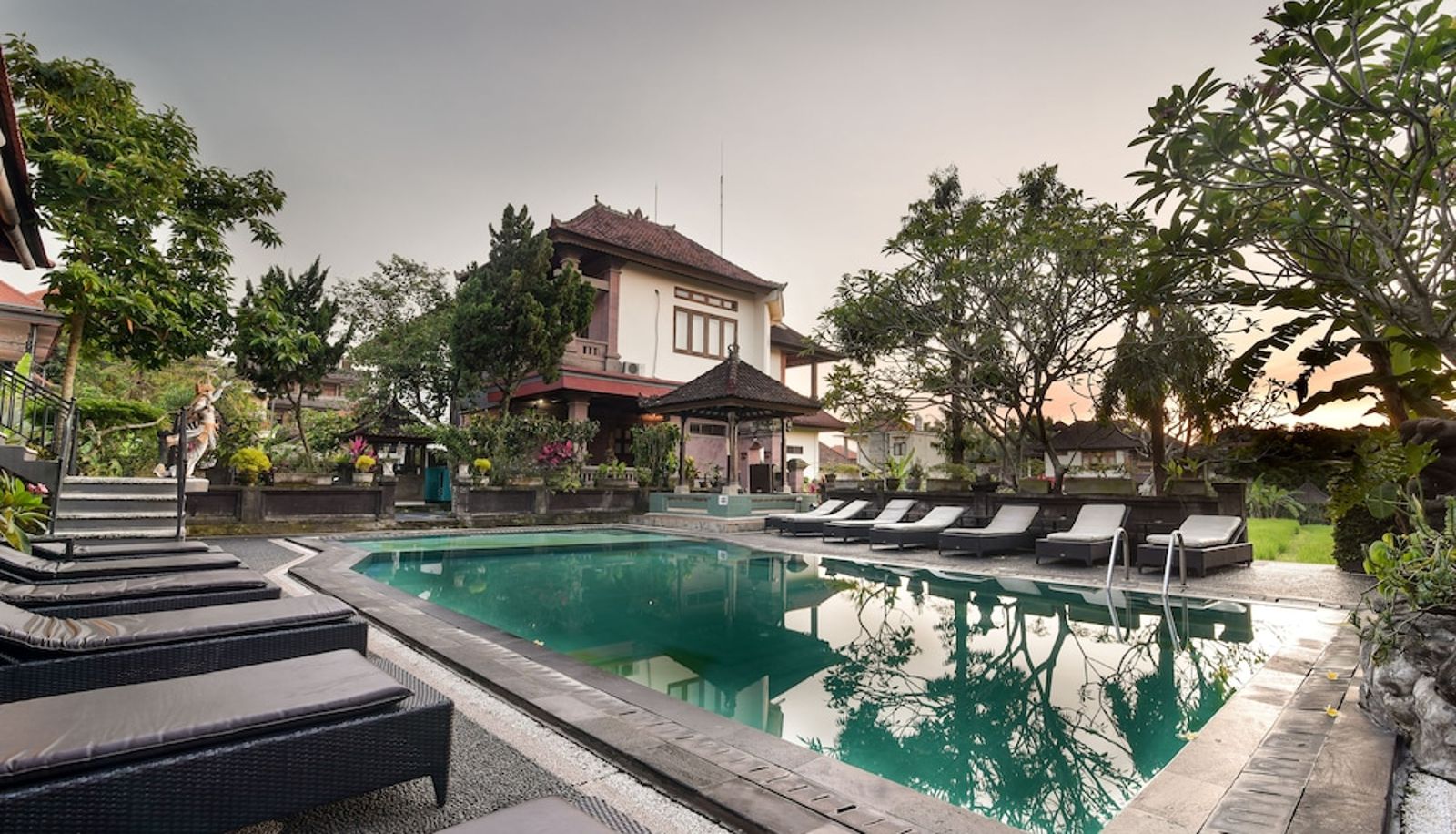 Piscina - Nick's Pension