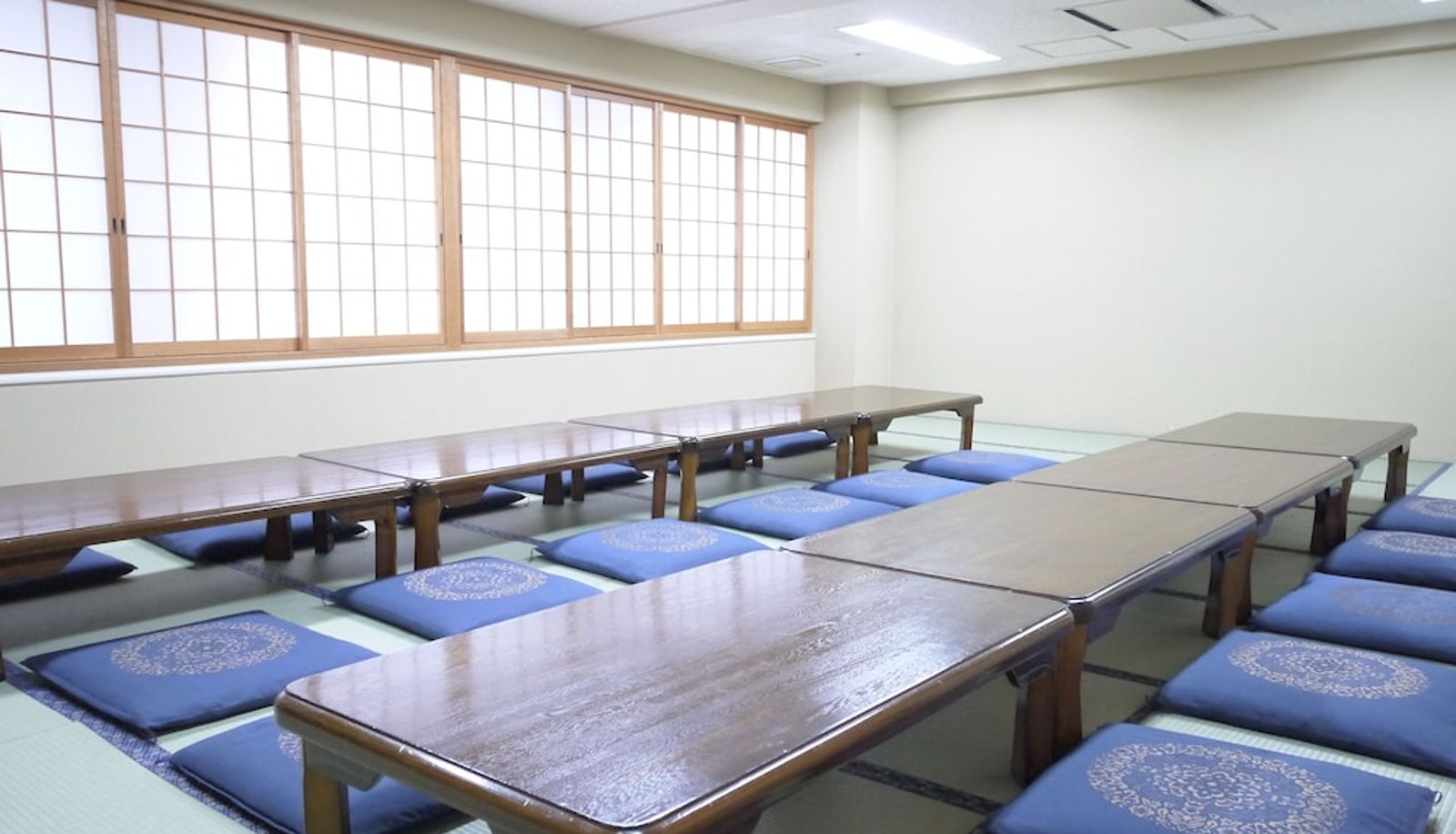 Meetingzimmer - U Community Hotel