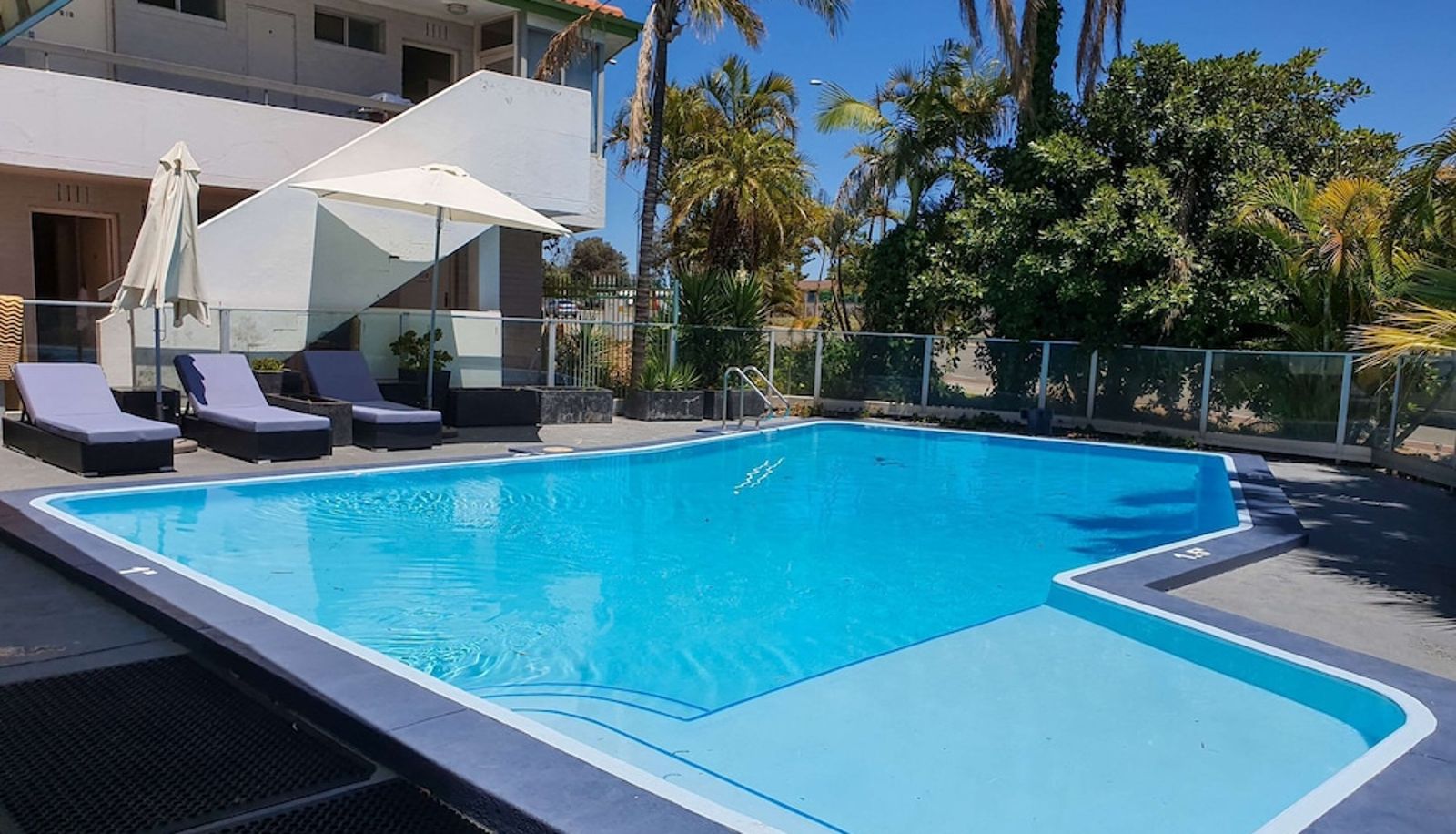 Piscina - Econo Lodge Rivervale
