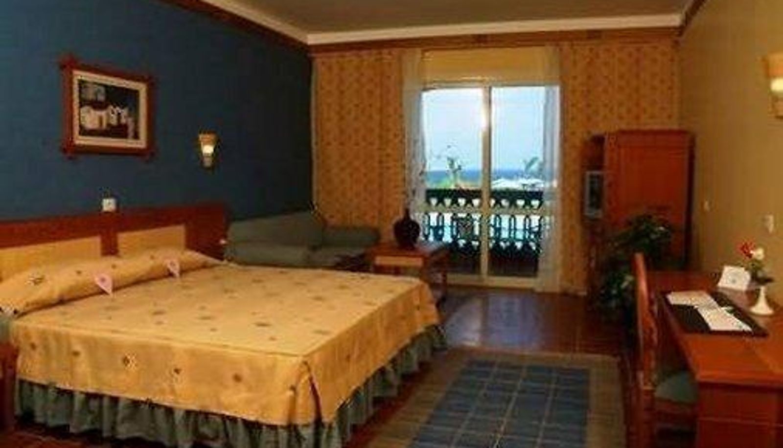 Kamer - Dreams Beach Marsa Alam