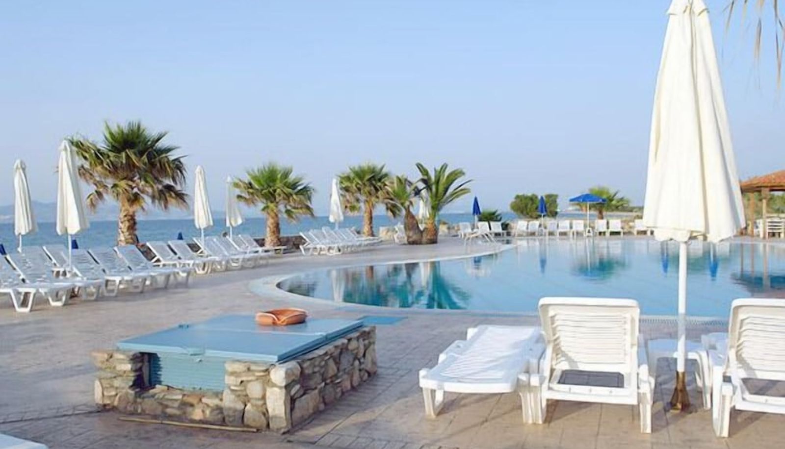 Basen - Irina Beach Hotel