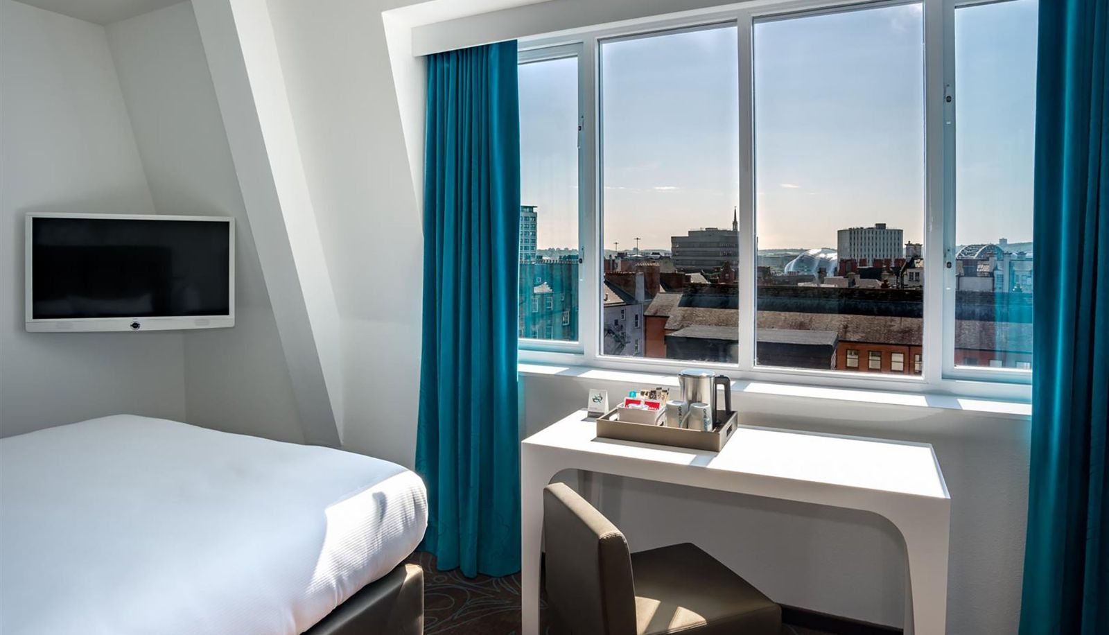 Info - Motel One Newcastle