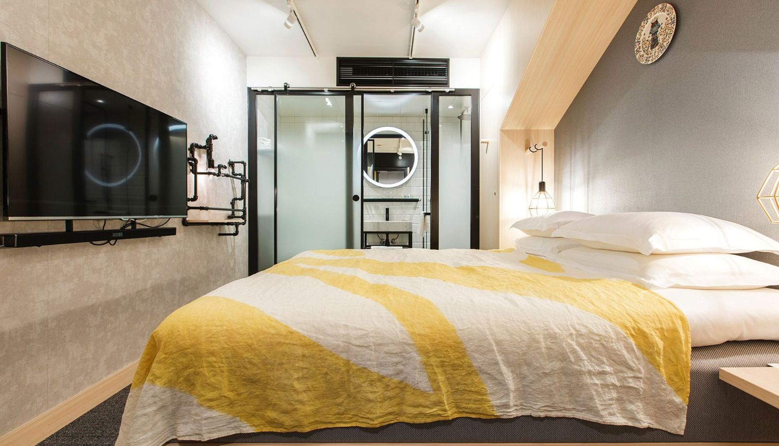 Habitación - Hotel With Urban Deli