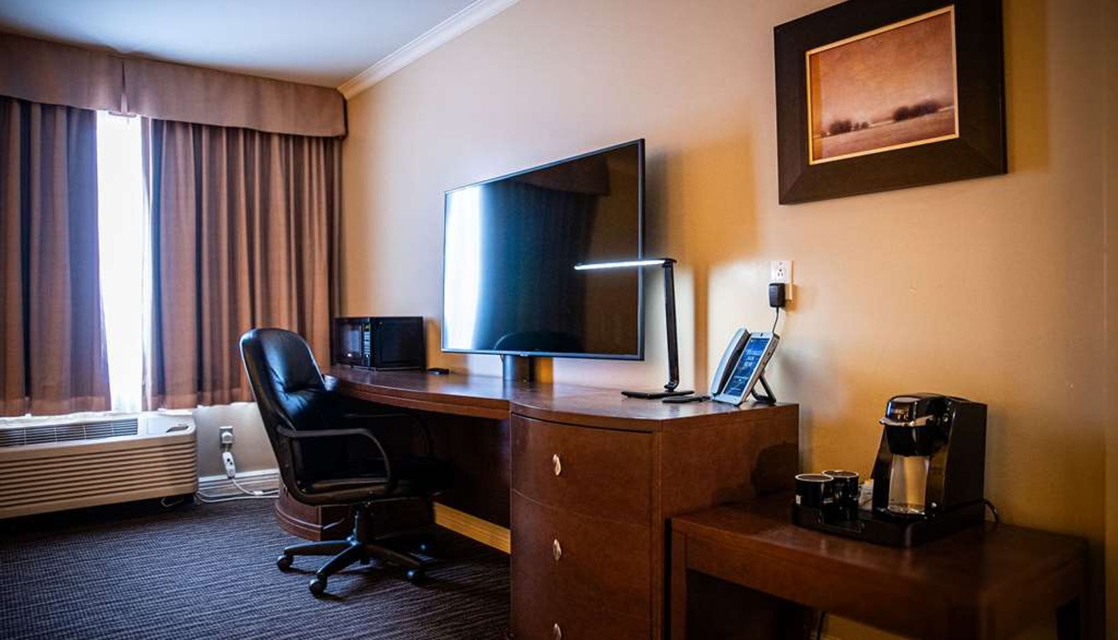 Suite - Le Noranda Hotel & Spa an Ascend Collection Hotel