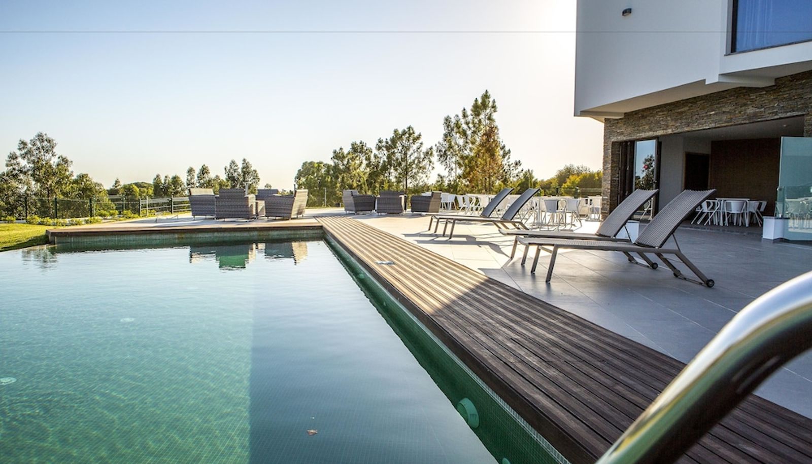 Zwembad - Enigma - Nature & Water Hotel