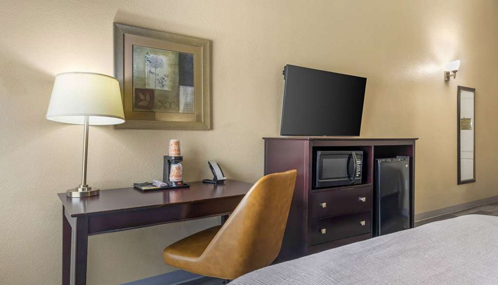 Zimmer - Quality Inn & Suites Groesbeck North