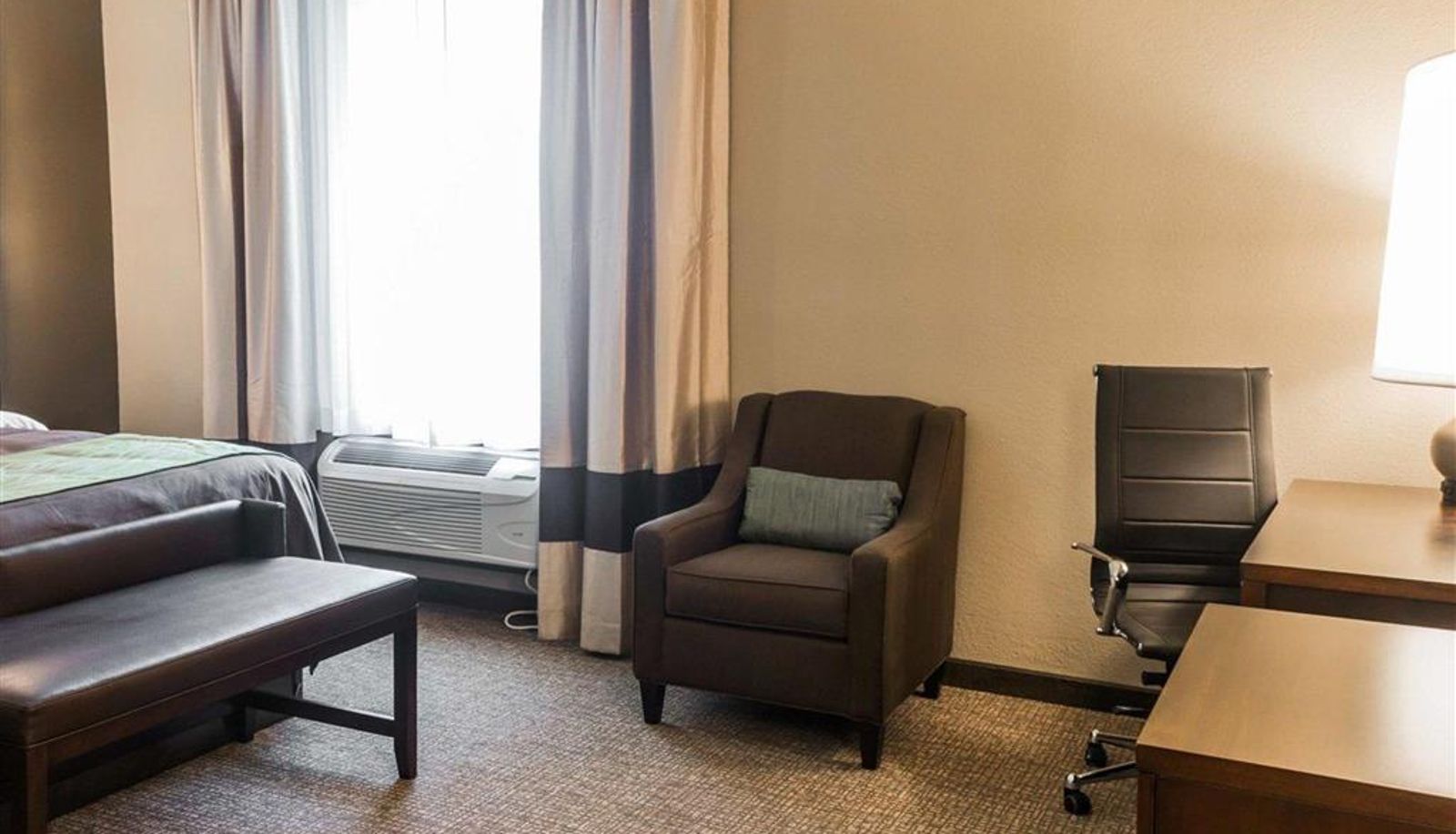 Room - Comfort Inn & Suites Pharr - McAllen