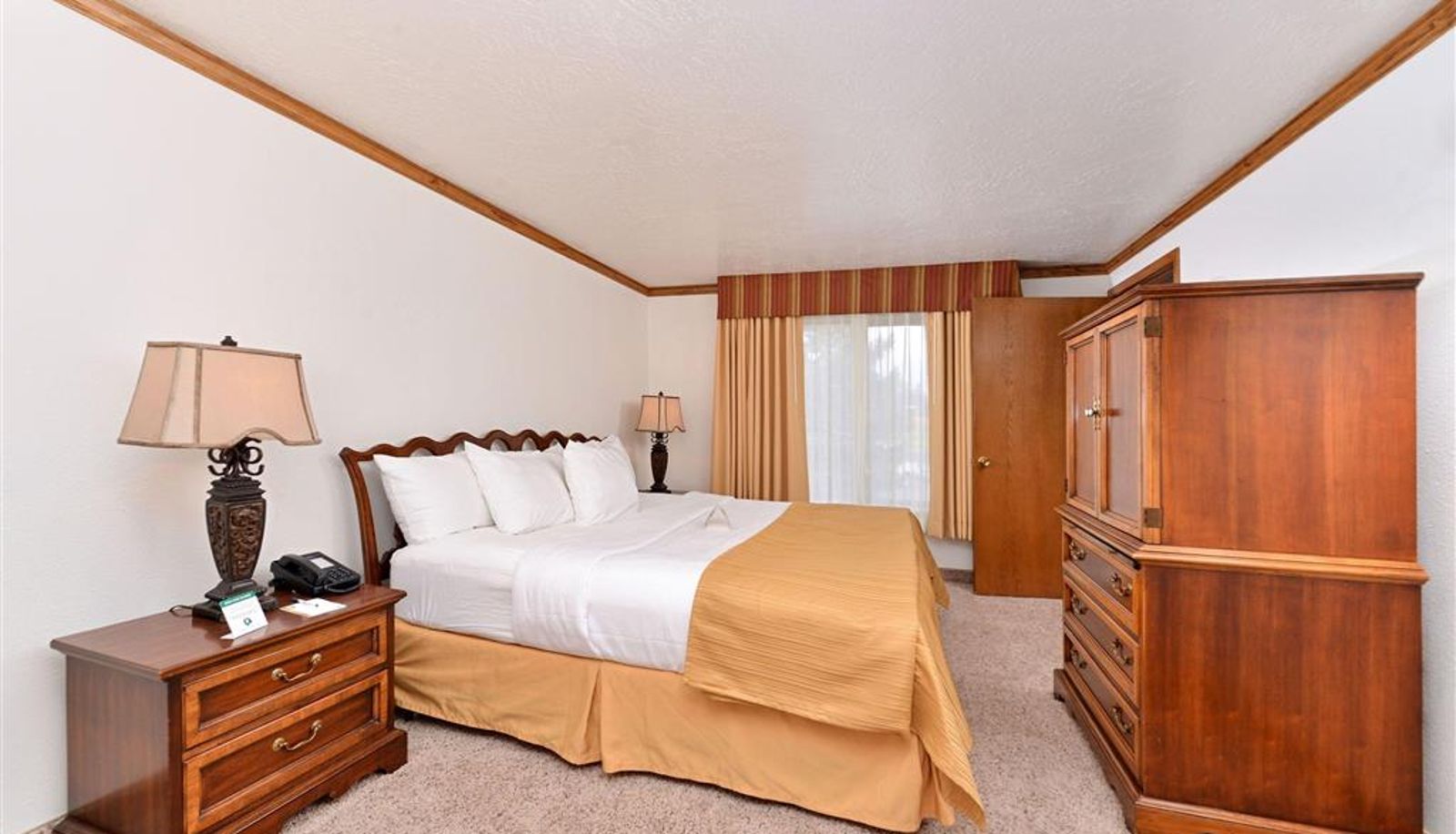 Room - Quality Inn Vernal near Dinosaur National Monument