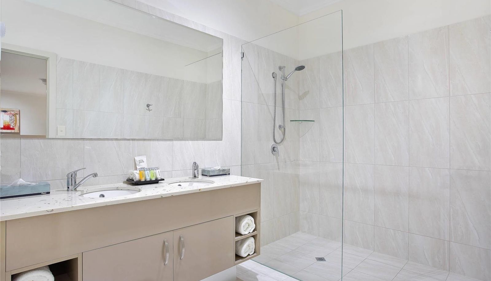 Room - Quality Hotel Regent Rockhampton