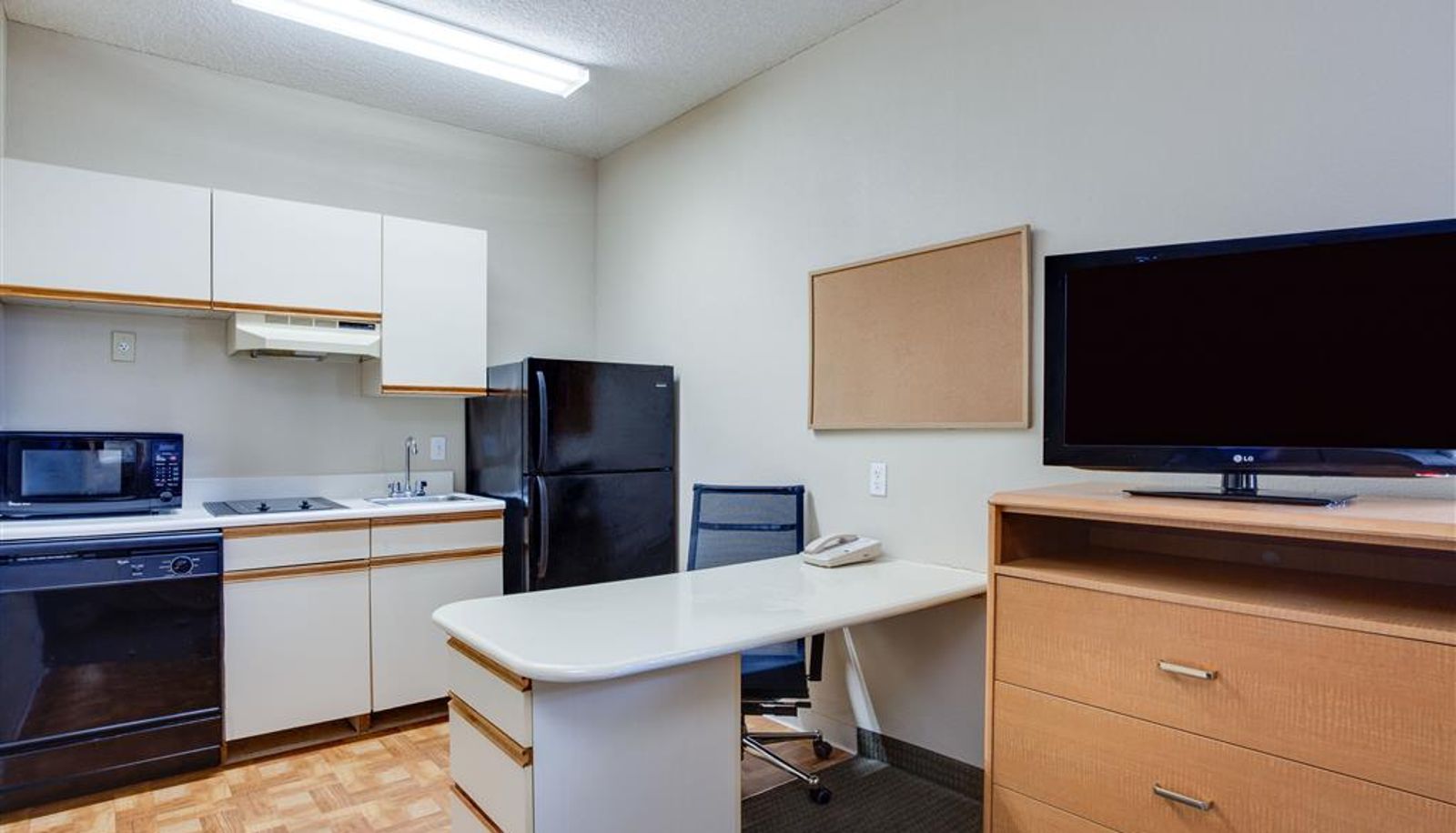 Zimmer - MainStay Suites at PGA Village