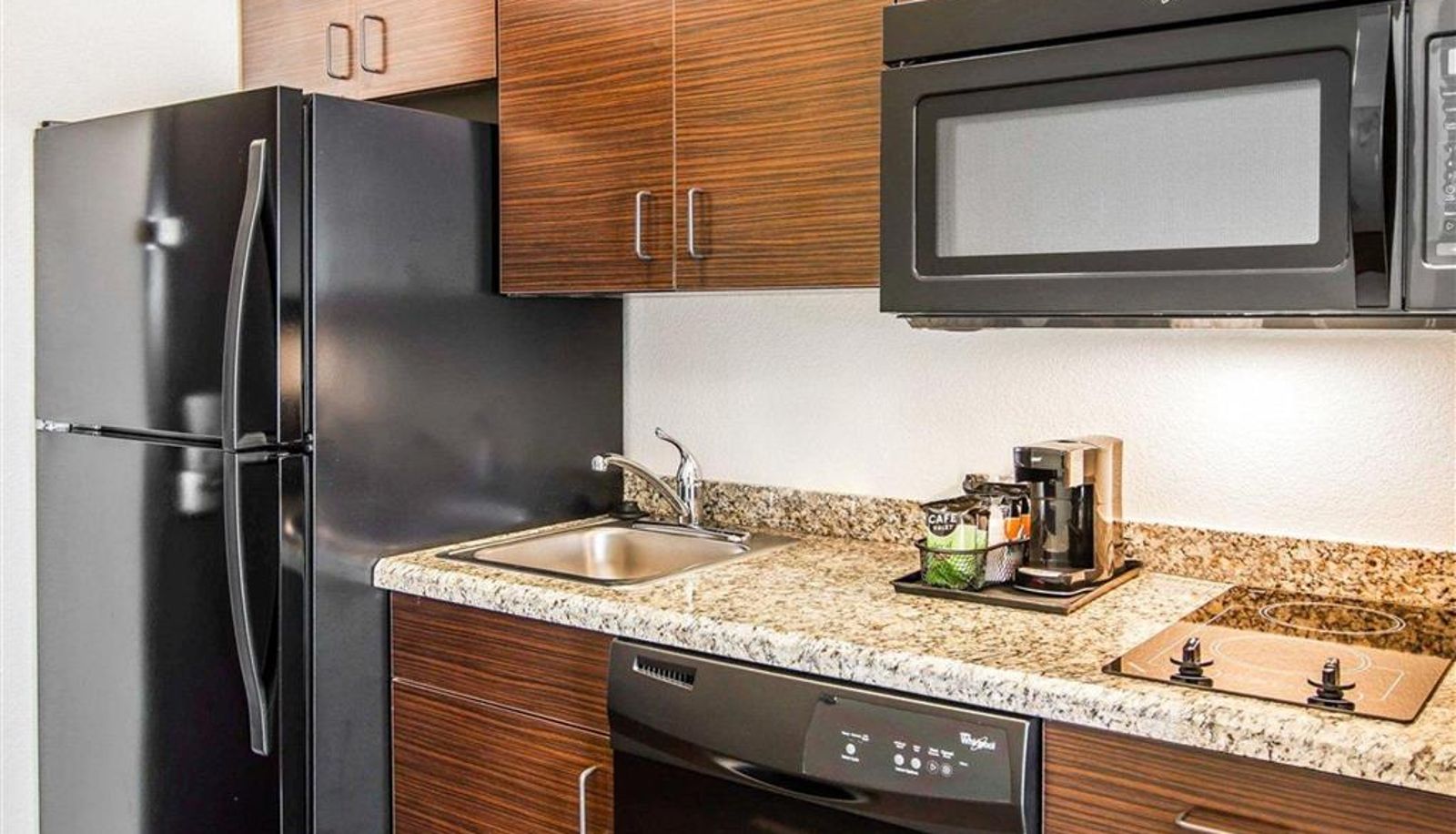 Camera - MainStay Suites Lufkin