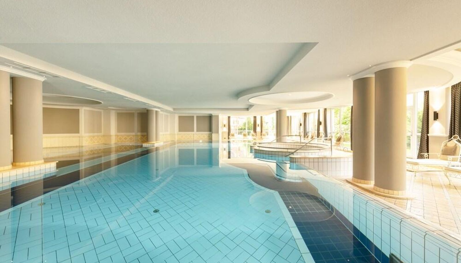Pool - Löwen Hotel Montafon