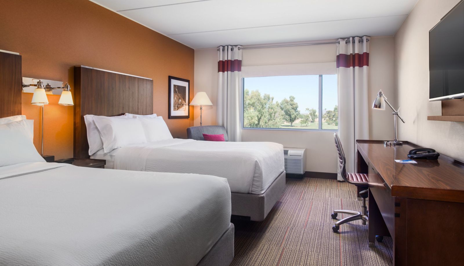 Camera - Four Points by Sheraton at Phoenix Mesa Gateway Airport