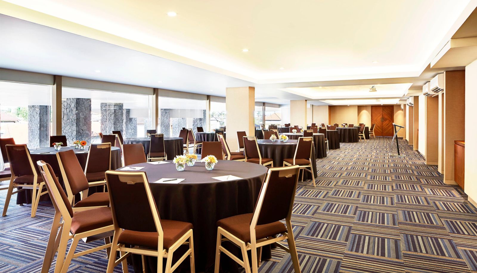 Conference room - Kuta Four Points by Sheraton Bali