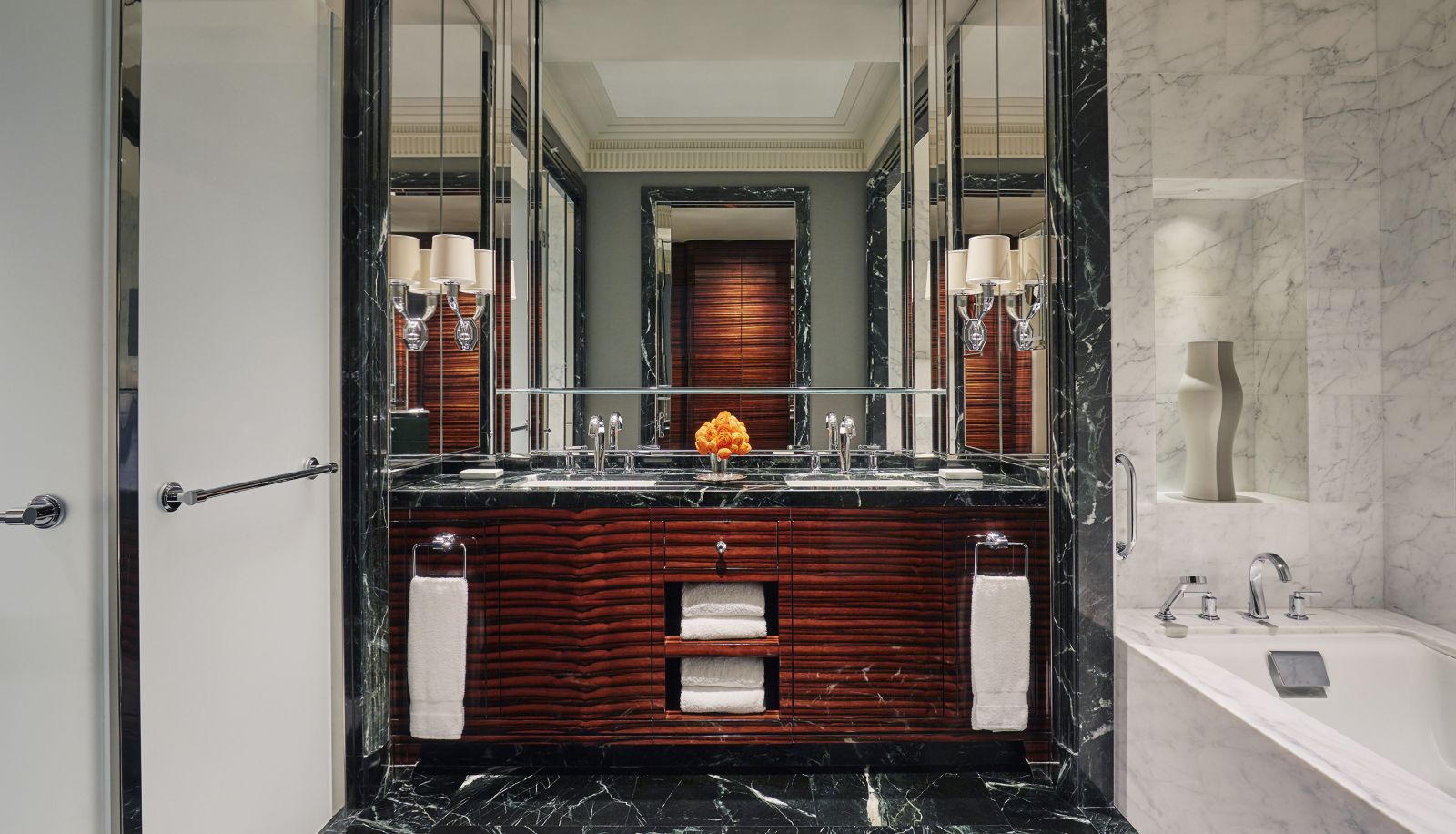 Room - Four Seasons Hotel Bahrain Bay