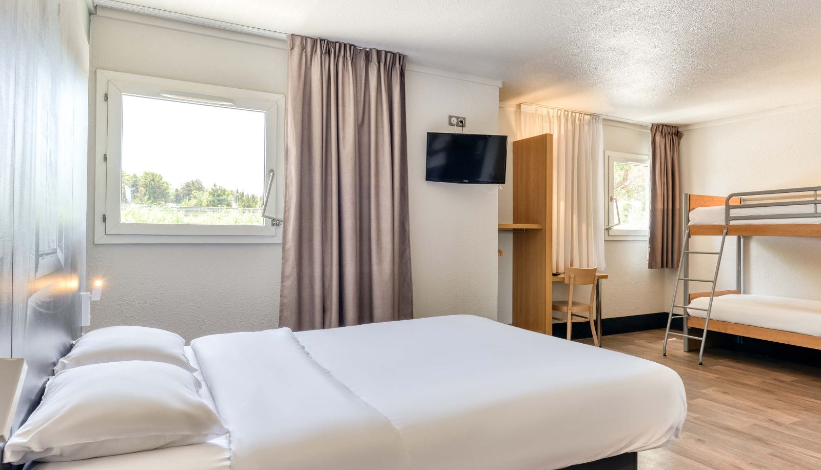 Camera - B&B HOTEL Narbonne 2