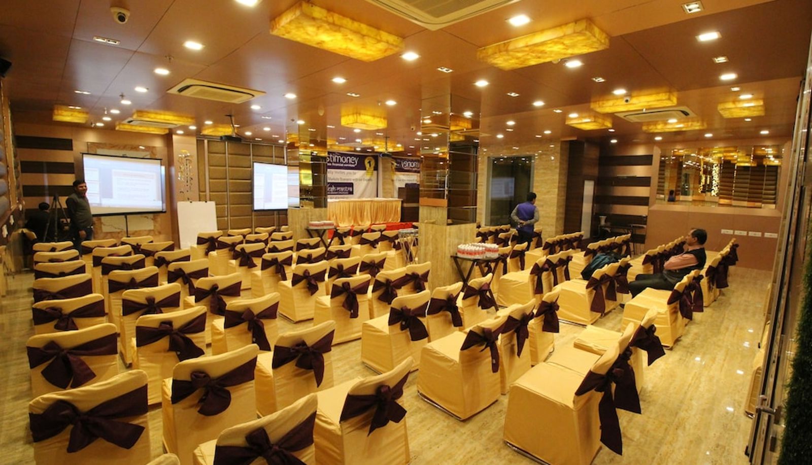 Meetingzimmer - Hotel Golden Grand