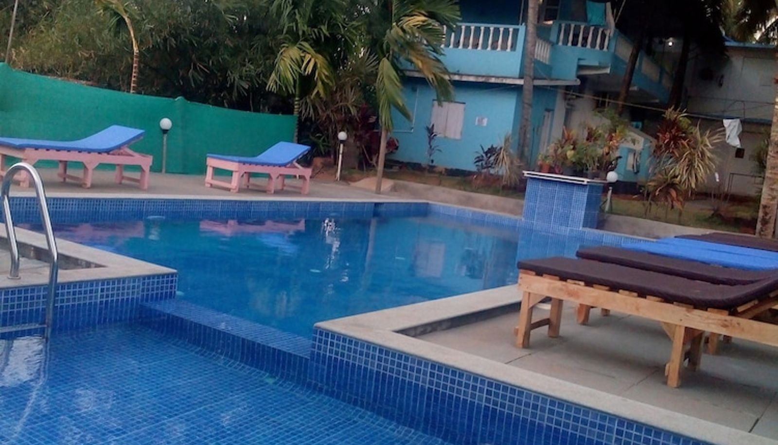 Pool - Morjim AM Hotel Kollection:Ivy