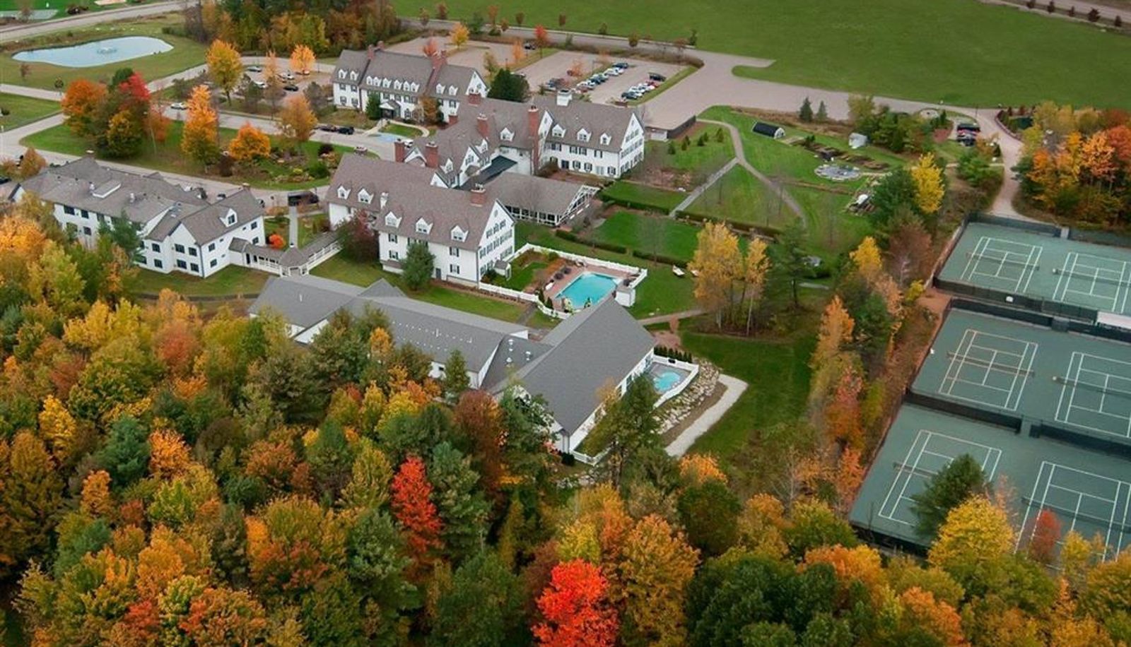 Vista exterior - The Essex Resort and Spa