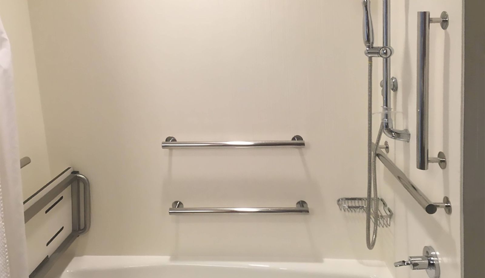 Room - Courtyard by Marriott Westbury Long Island
