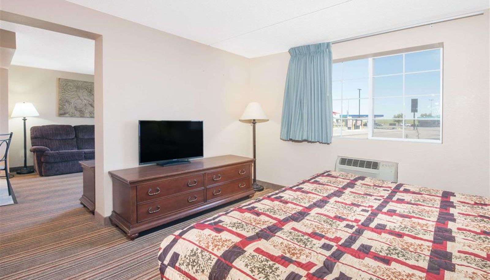 Habitación - Knights Inn Grand Forks