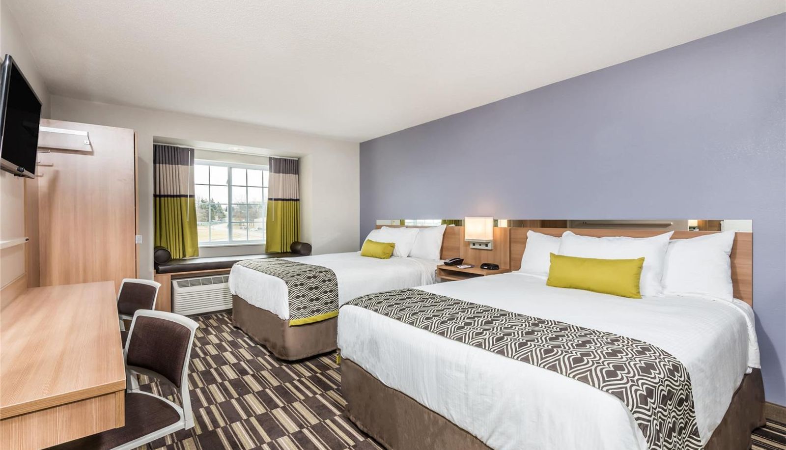 Room - Microtel Inn & Suites by Wyndham Beaver Falls