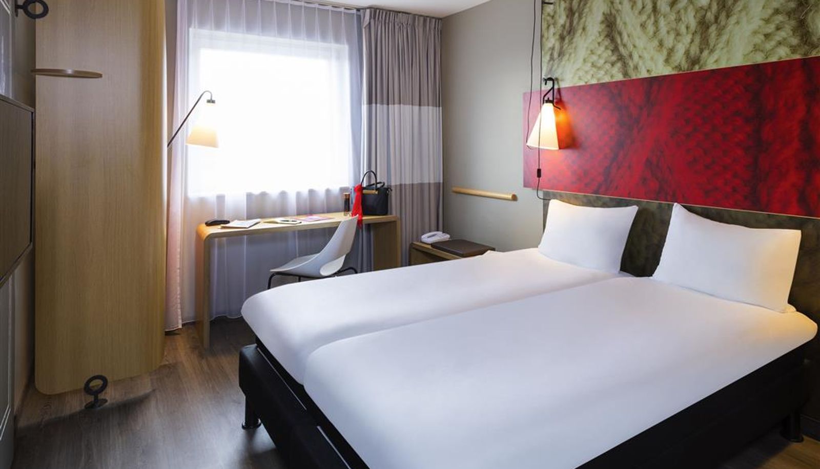 Room - ibis De Haan