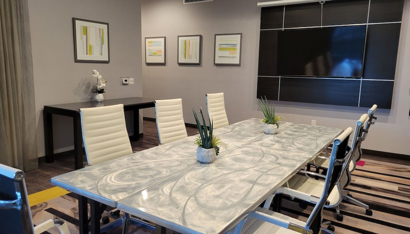 Meeting room - Holiday Inn Express & Suites ANAHEIM RESORT AREA by IHG