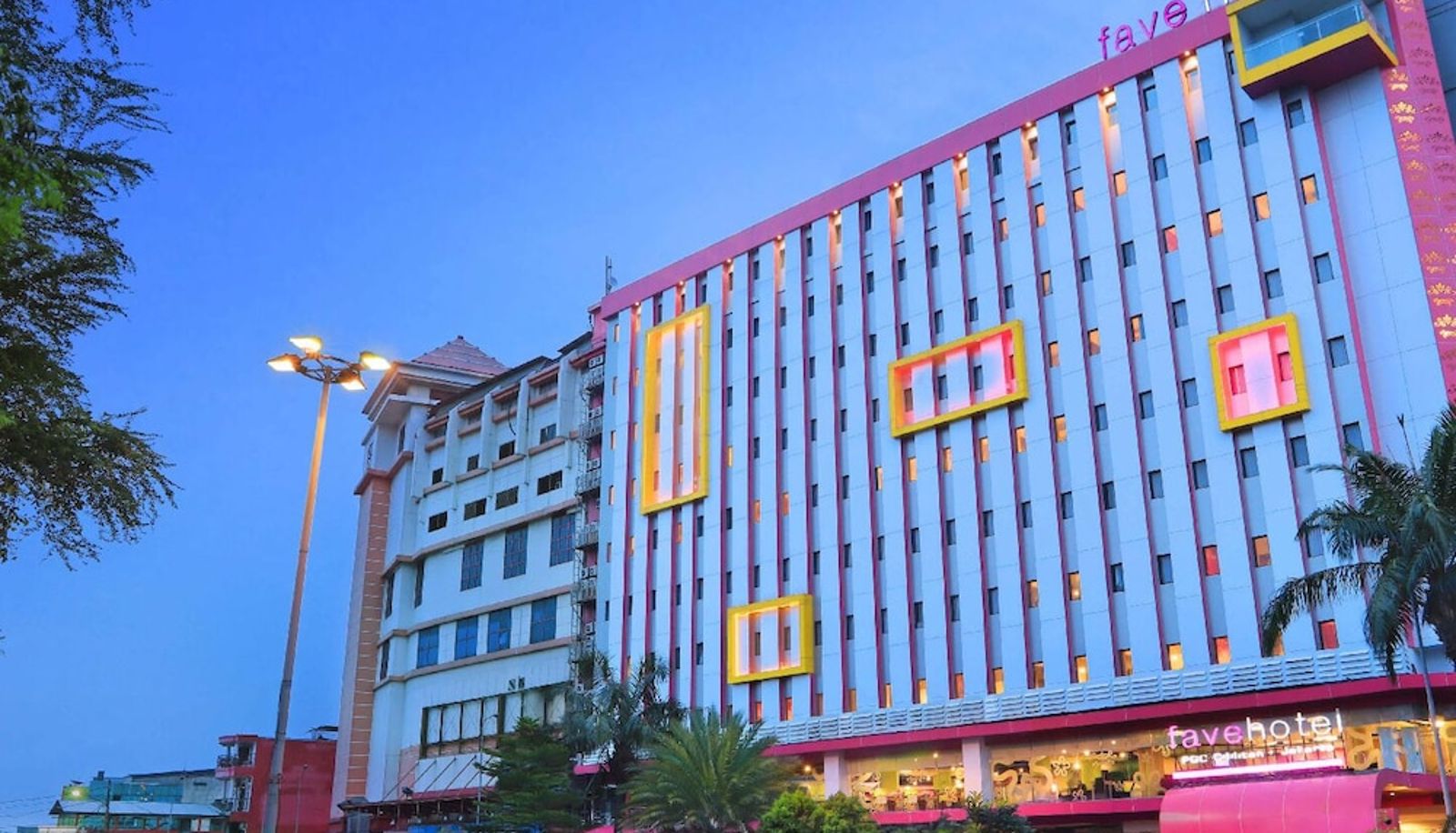 Info - favehotel PGC Cililitan