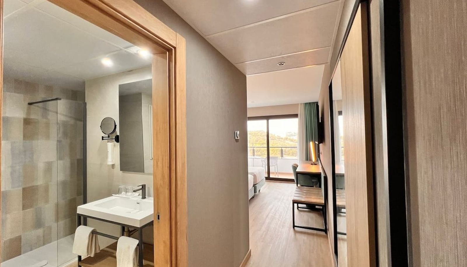 Room - Sercotel Maya Alicante
