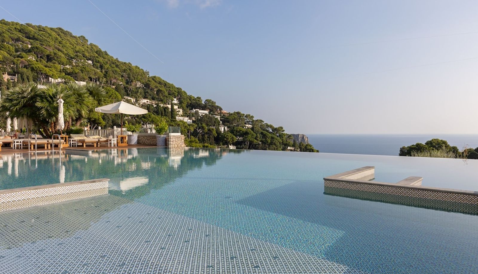 Pool - Hotel Mamela