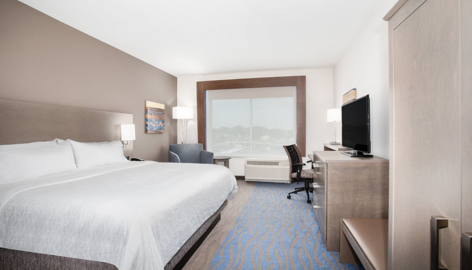 Zimmer - Holiday Inn Express & Suites GREAT BEND by IHG
