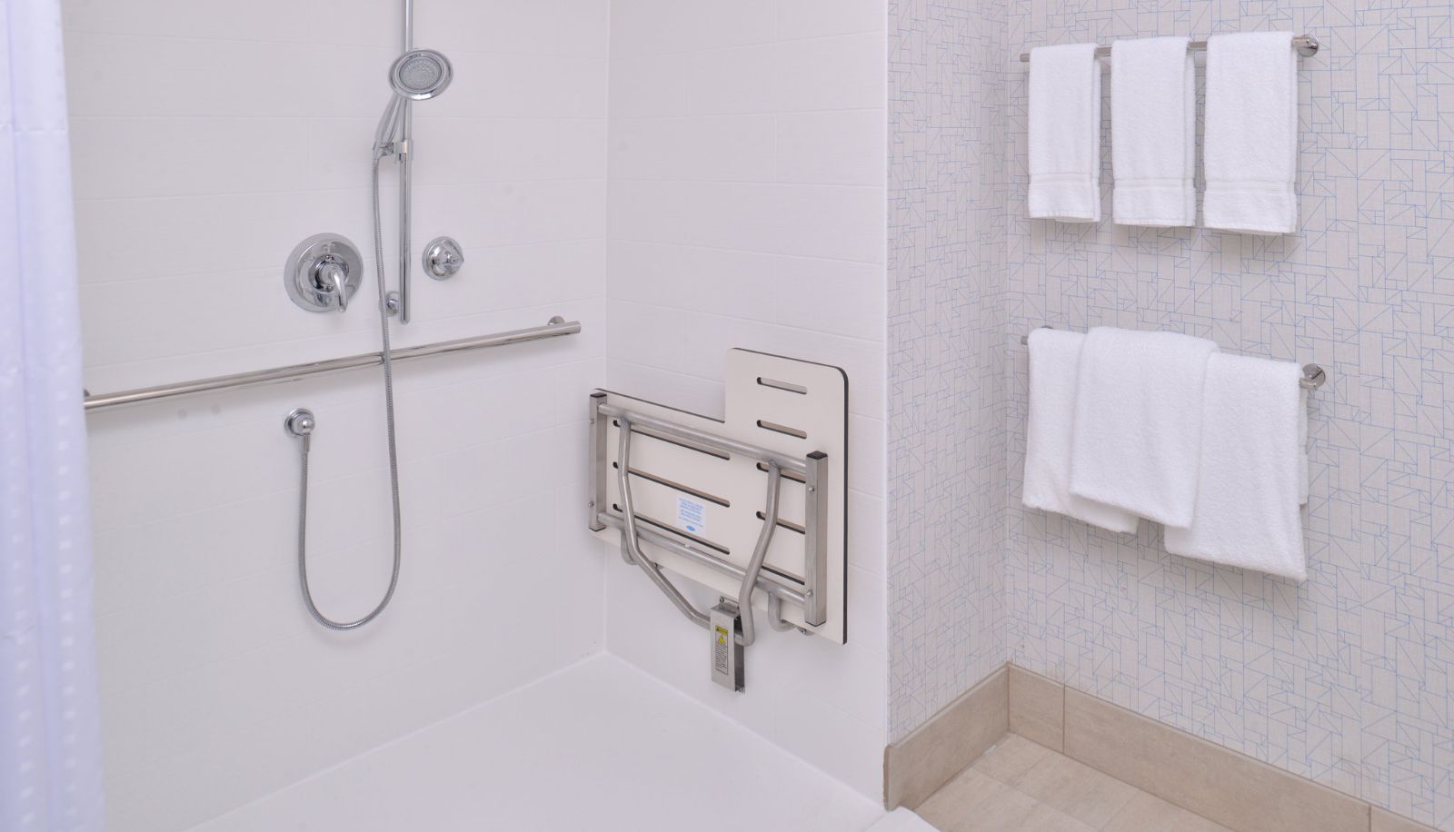 Zimmer - Holiday Inn Express & Suites OMAHA AIRPORT by IHG