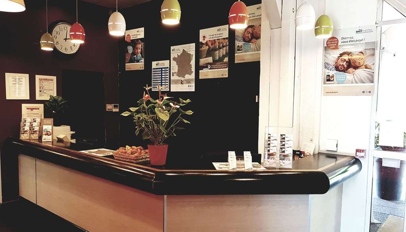 Hall - Brit Hotel confort Lyon Nord Dardilly