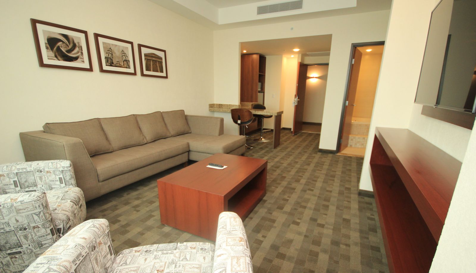 Habitación - Holiday Inn & Suites LEON PLAZA MAYOR by IHG