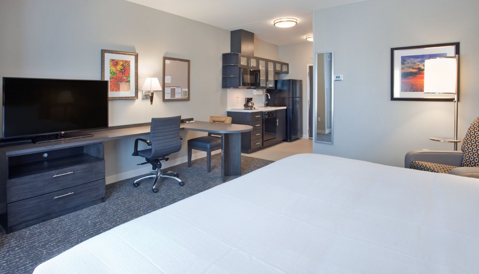 Room - Candlewood Suites KEARNEY by IHG