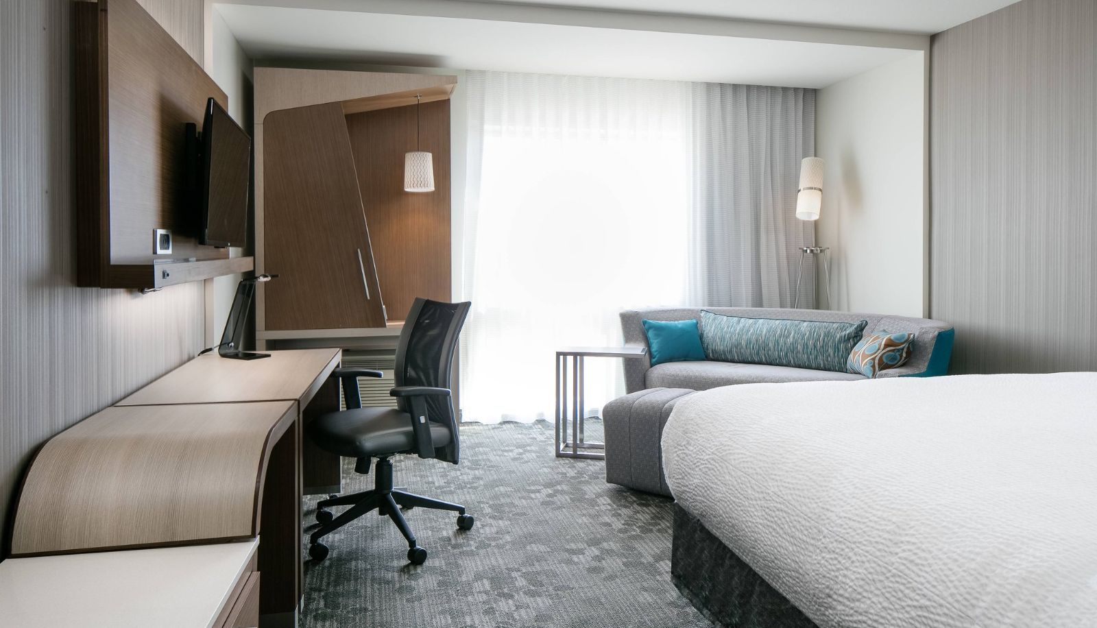 Zimmer - Courtyard by Marriott Omaha South-Bellevue at Event Center