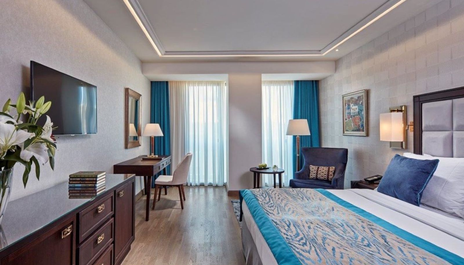 Zimmer - Electra Metropolis Athens